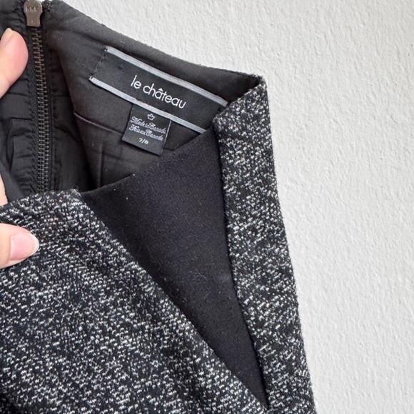 LE CHATEAU -  Wool Mini Skirt - Size 8 - Picture 3 of 4
